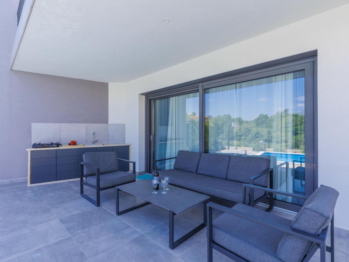 Holiday Home Villa Isabela - Prc423 By Interhome Nova Vas  Εξωτερικό φωτογραφία
